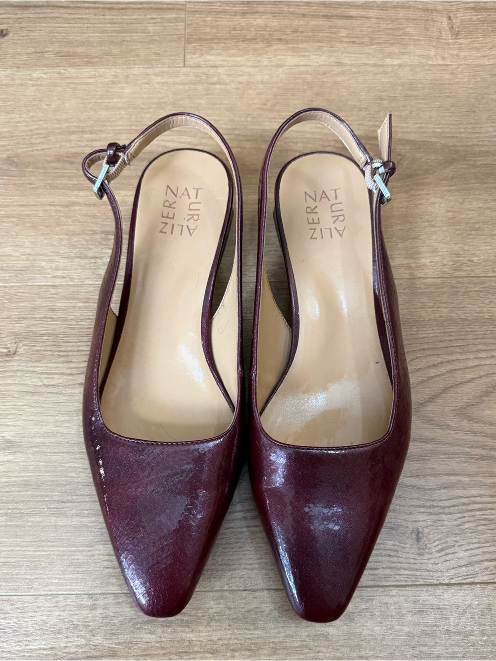 Naturalizer Burgundy Pointed Slingback Heels